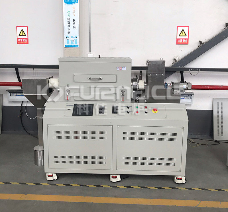 常用的連續(xù)進(jìn)出料燒結(jié)爐