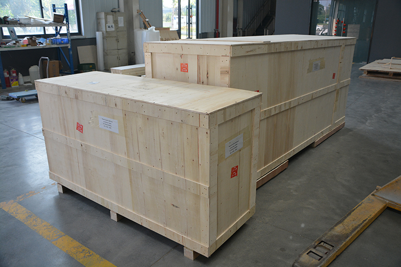 帶預(yù)熱的三溫區(qū)旋轉(zhuǎn)管式爐發(fā)貨圖