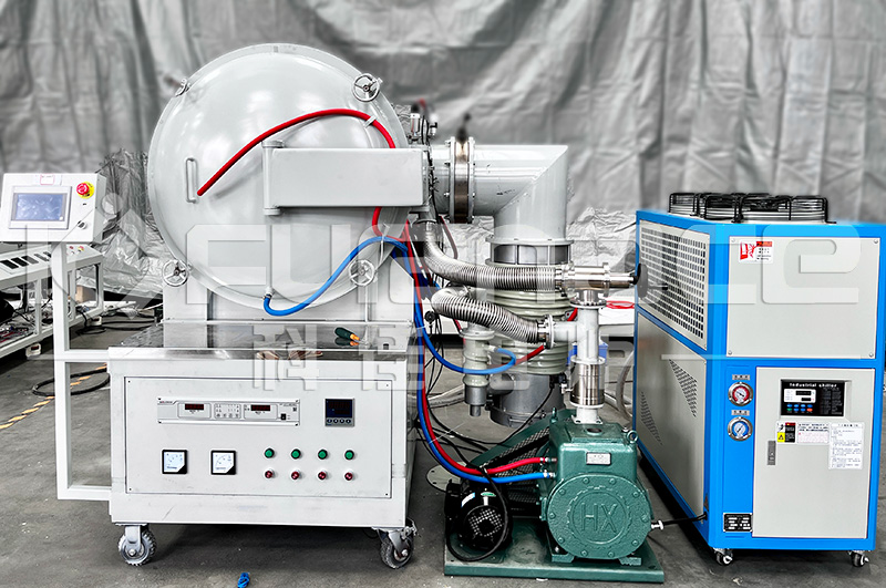 實驗中用到的真空燒結爐 點擊上圖查看詳細介紹