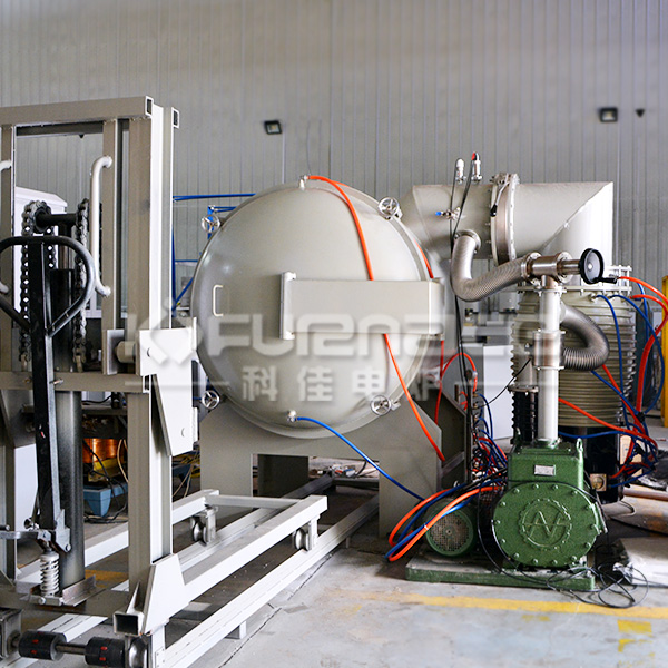 真空淬火爐