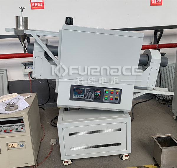 高溫旋轉管式爐實拍圖